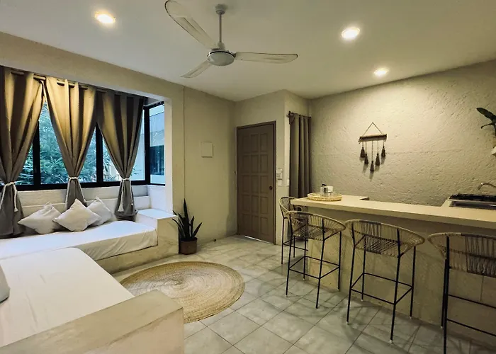 Hotel Noah 3*