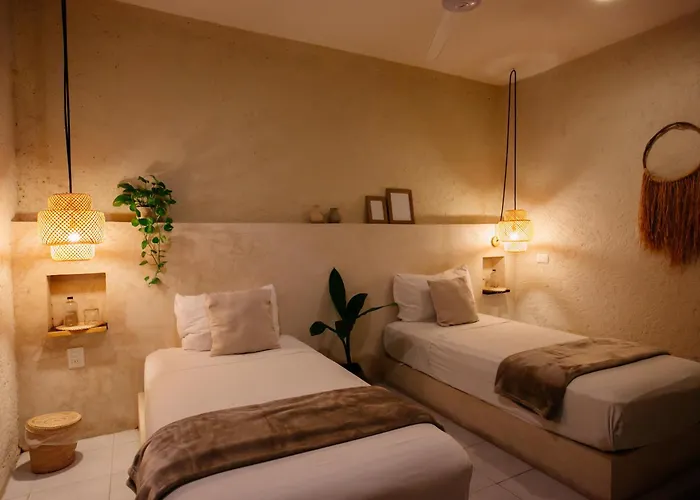 Noah Hotel