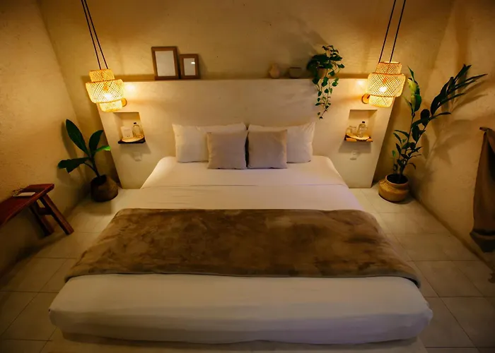 Noah Hotel